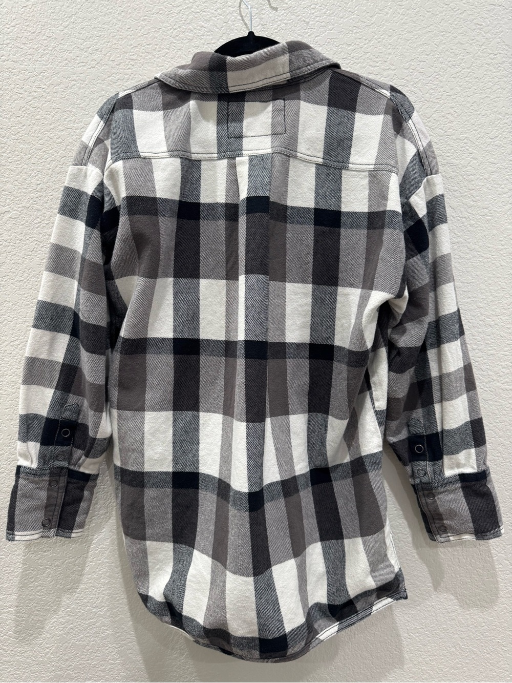 Free People We The Free Izzy Plaid Flannel Shirt XS Black Cream Oversized - Picture 8 of 8